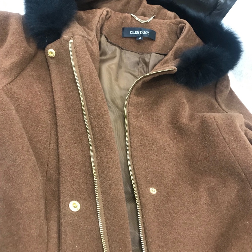coat - Picture 11 of 14